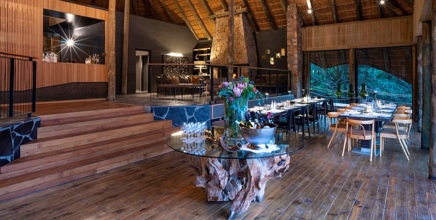 Bar, Shamwari Bayethe Tented Lodge, South Africa