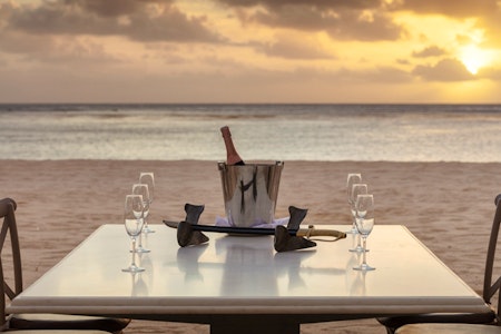 Champagne Sabering, The St. Regis Le Morne Resort, Mauritius