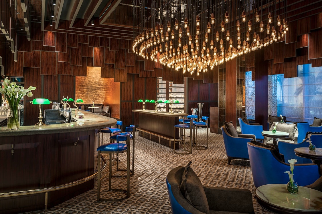 Hotel Bar Area, Shangri-la Hotel, Colombo, Sri Lanka