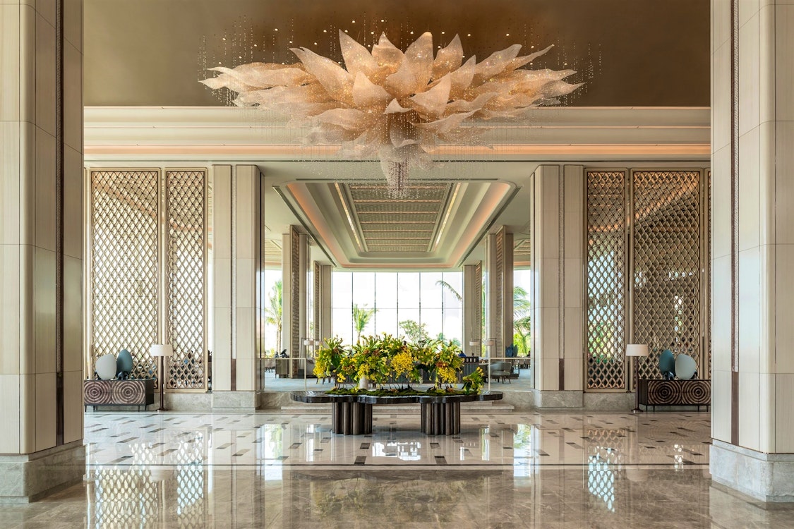 hotel Lobby, Shangri-la Hotel, Colombo, Sri Lanka