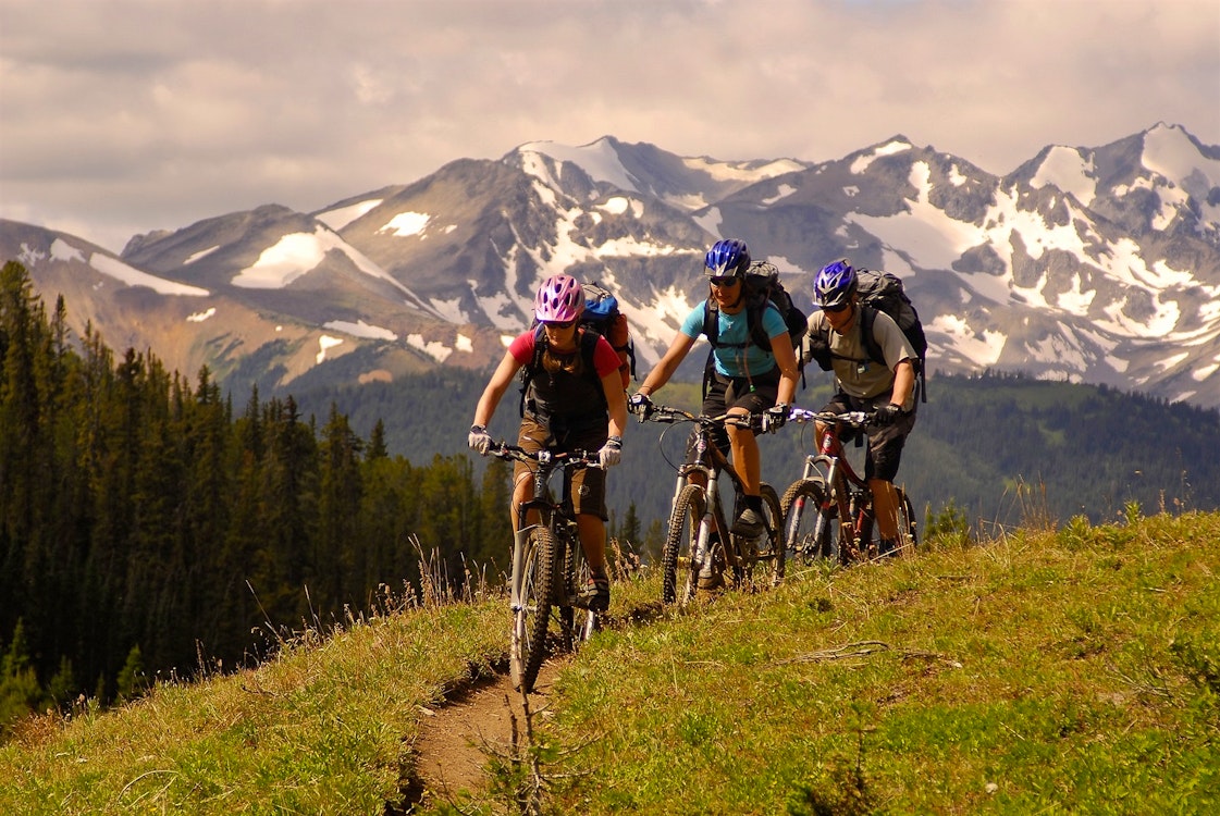 mountain biking at tyax wildernes lodge british columbia