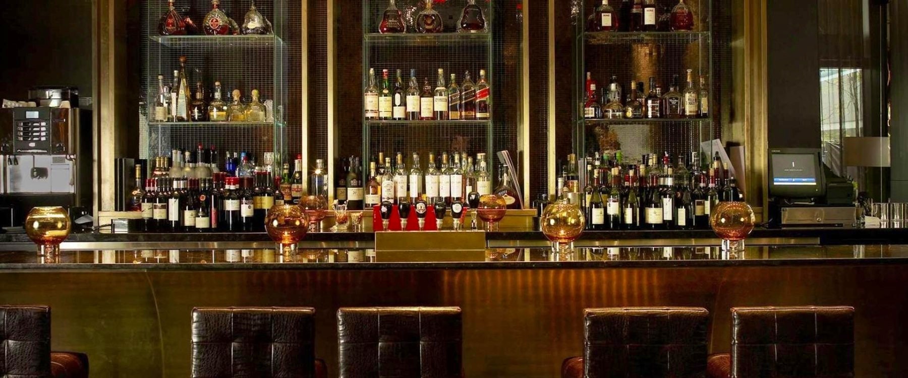 Bar At The Hazelton Hotel