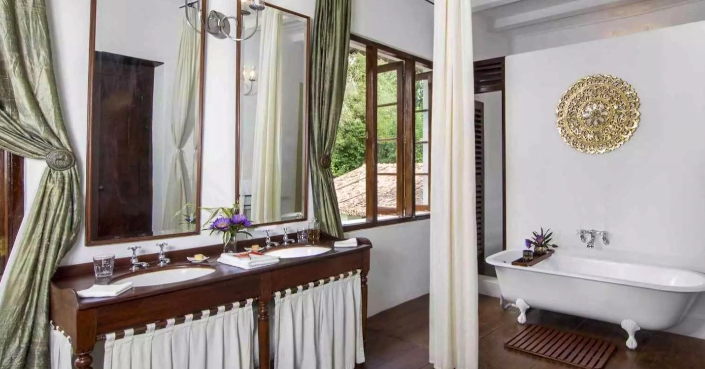 Bathroom Facility, Kandy House, Kandy, Sri Lanka