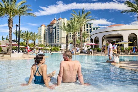 Universal Helios Grand Hotel, a Loews Hotel | Pool Bar