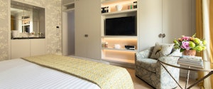 Deluxe Double Rooms (Twin rooms available)