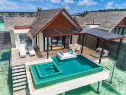 deluxe water pool villa