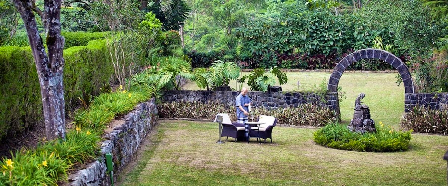 Dining Outside at Ceylon Tea Trails