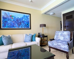 Concierge Collection, Living Room, O2 Beach Club & Spa