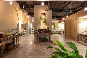 Takola Thai Restaurant 