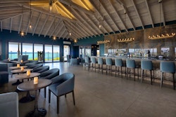 Lighthouse Bar, Hammock Cove