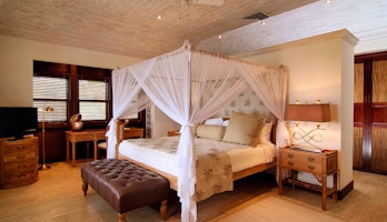 Beach House  image 2