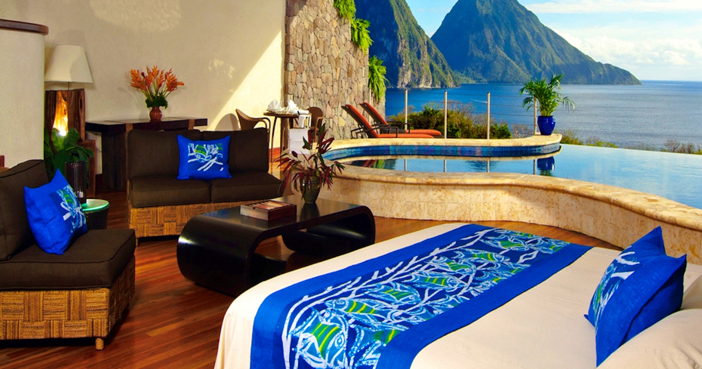 Moon Sanctuary Room with infinity pool at Jade Mountain, St Lucia