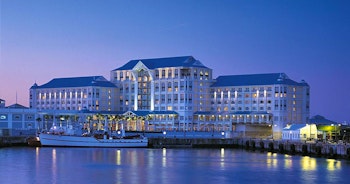 Table Bay Hotel image 3