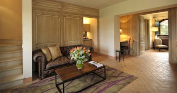 Villa Lavanda at Castel Monastero image 2