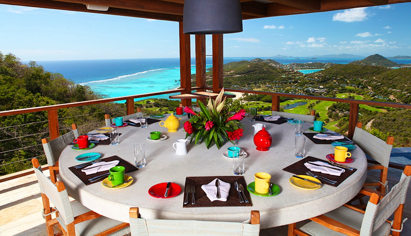 Outdoor Dining Area at Il Signo, Canouan 