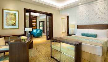 The Ritz-Carlton, Dubai image 3