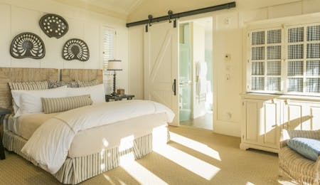 hilltop suites