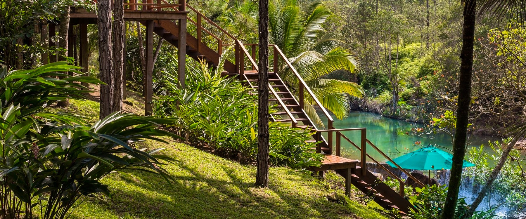 beautiful gardens, Blancaneaux Lodge, Belize