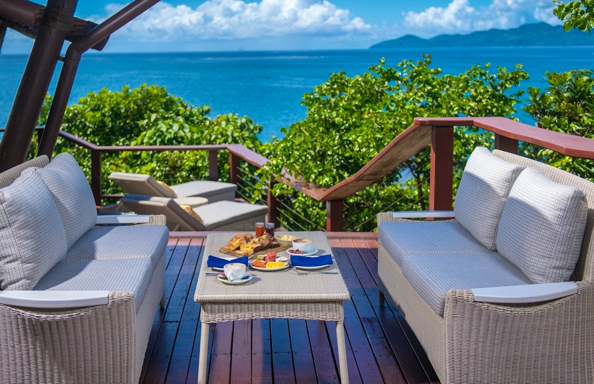 Three Bedroom Hilltop Oceanview Residence