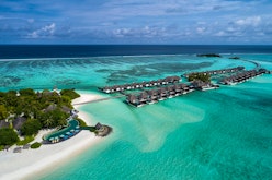 Escape to this paradise resort in the breath-taking Maldives<place>Four Seasons Resort Maldives at Kuda Huraa</place><fomo>62</fomo>