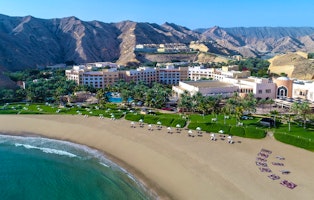 Shangri-La's Al Bandar Hotel image 2