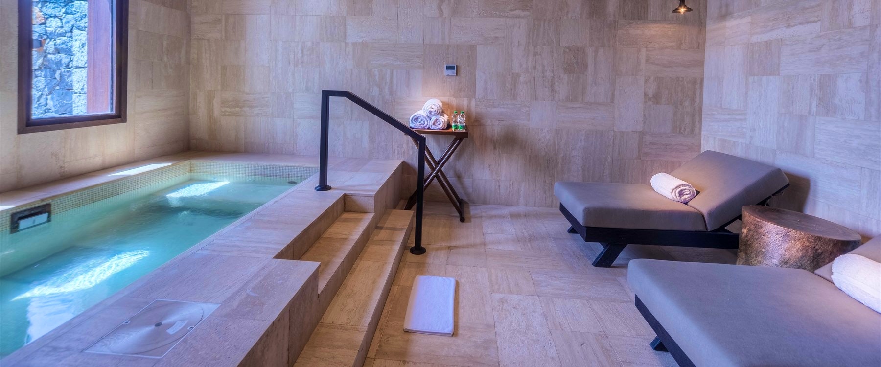 Spa Jacuzzi at Alila Jabal Akhdar