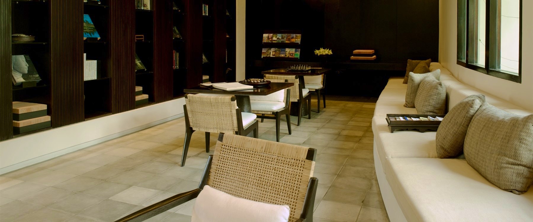 Library at Amansara, Siem Reap