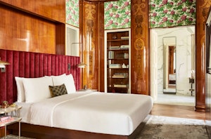 Wintergarden Adina Suite