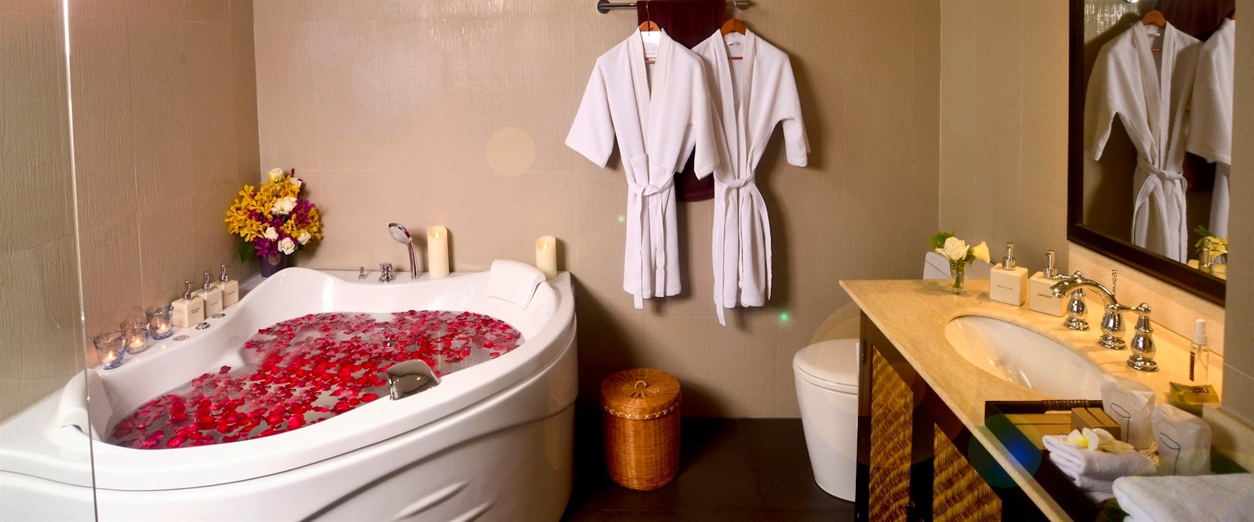 Mixay Suite Bathroom at Ansara, Laos