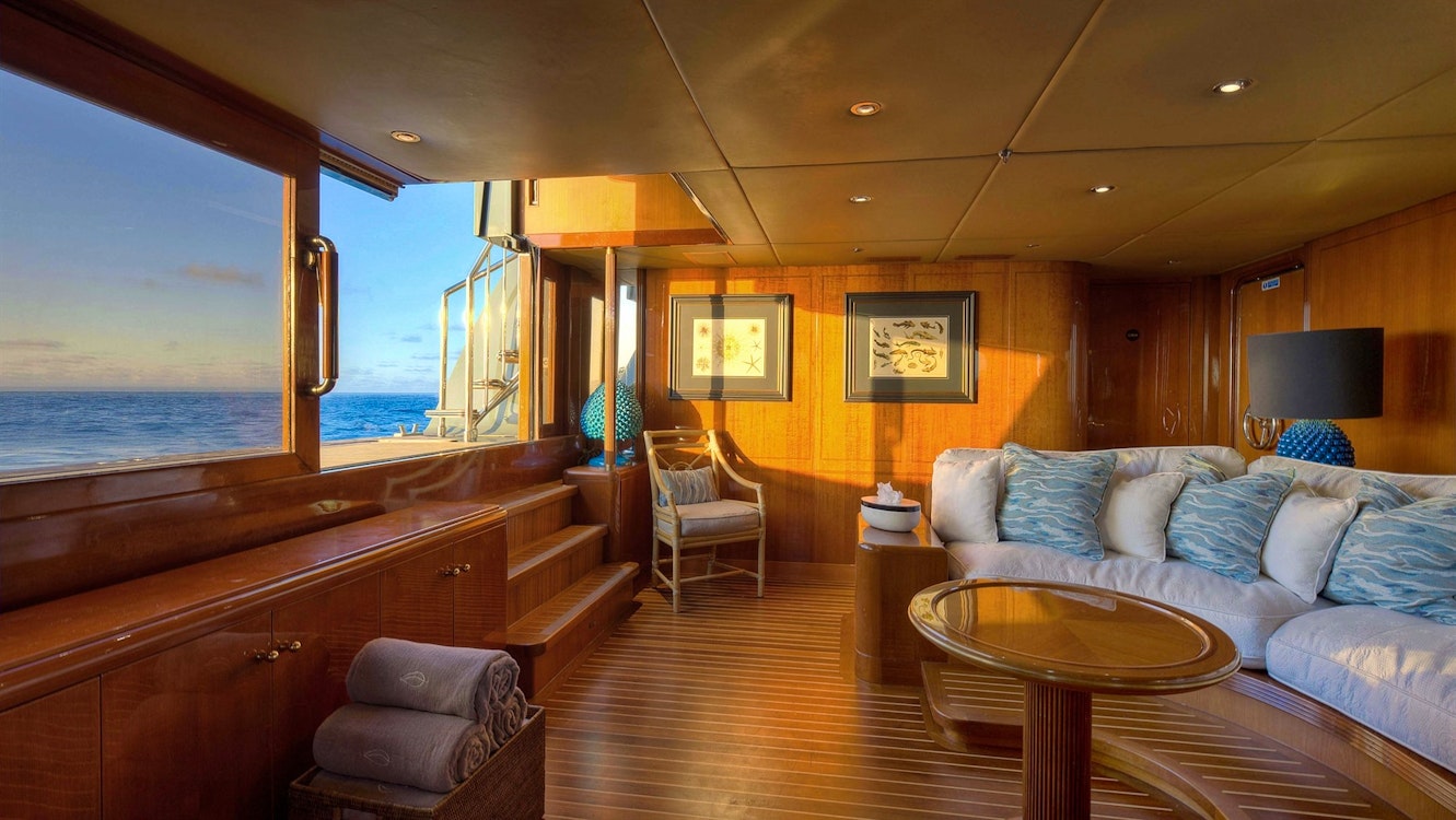 Aqua Mare Beach Club | Aqua Expeditions