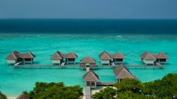 Overwater Spa, Four Seasons Resort Maldives at Landaa Giraavaru