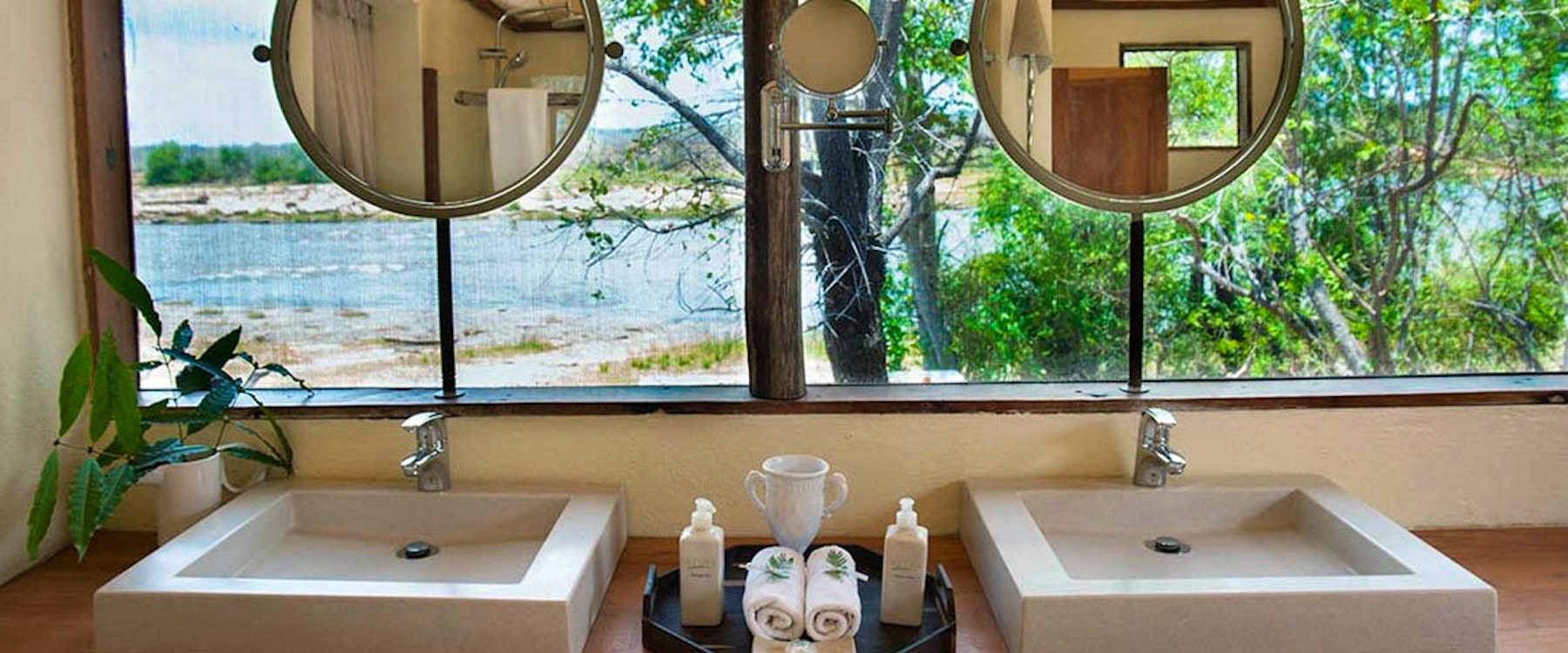 Bathroom at Azura Selous Game Reserve