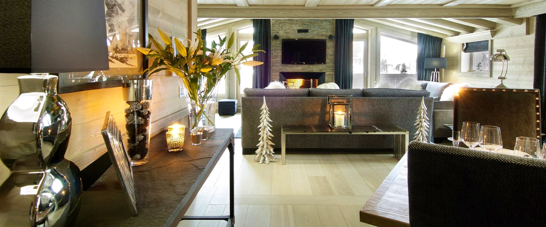 Lounge area at the Black Pearl Chalet France