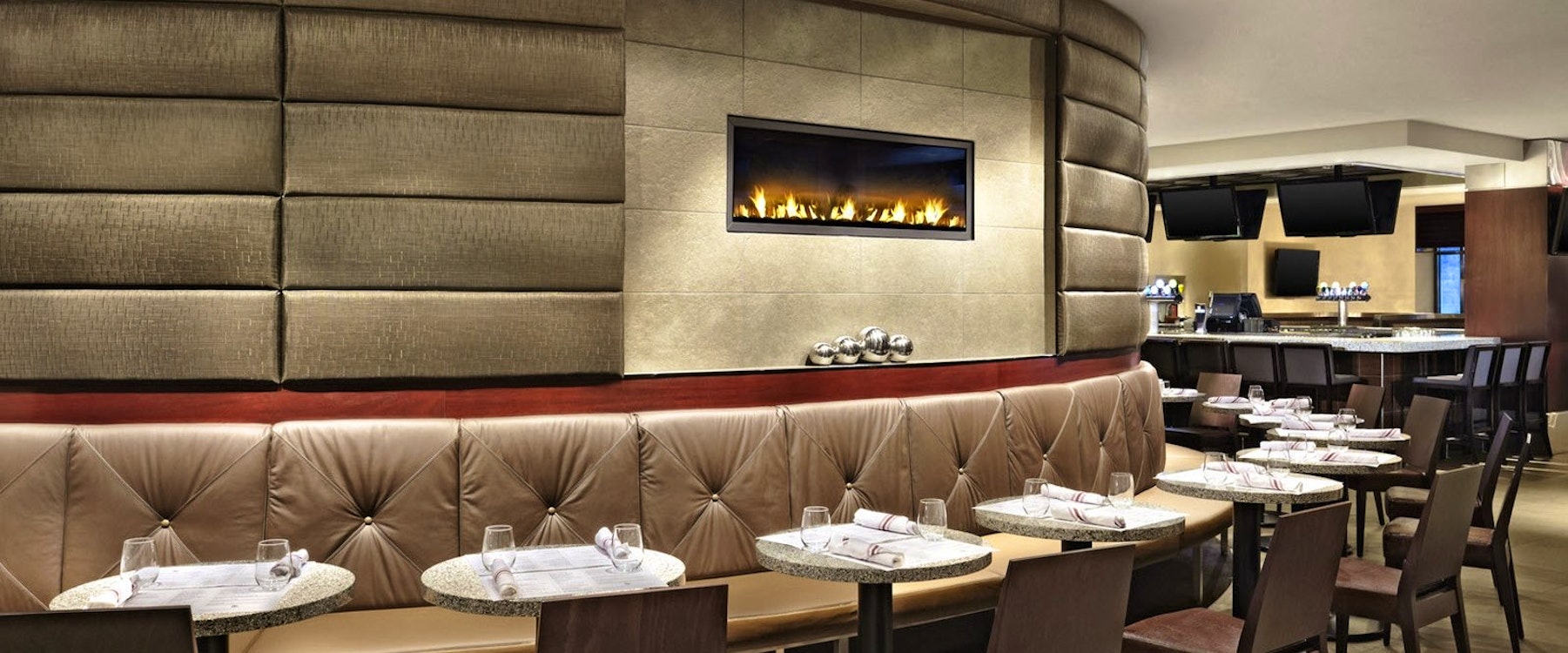 BnB Toronto Restaurant At Sheraton Centre Toronto Hotel