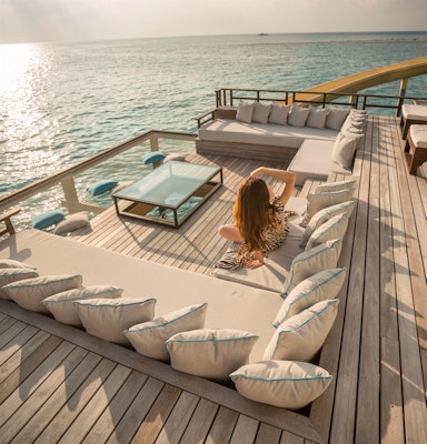 Private Jets & Yachts