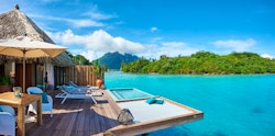 royal pool overwater villa
