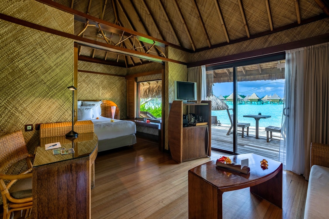 beach bungalow at intercontinental bora bora le moana resort bora bora french polynesia