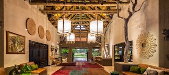 Sabi Sabi Bush Lodge image 3