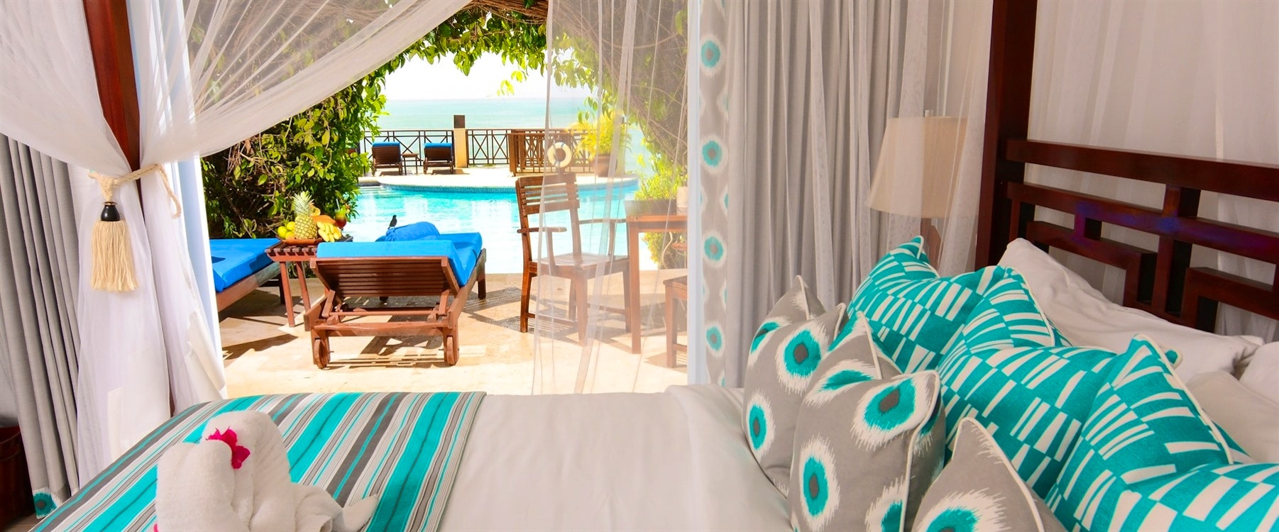 Swim-up Junior Suite at Calabash Cove, St Lucia