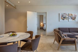 Cap One Bedroom Suite