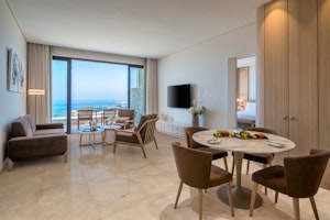 Cap Two Bedroom Suite