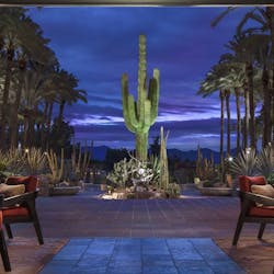 Center stage bar at Hyatt Regency Scottsdale Resort & Spa at Gainey Ranch