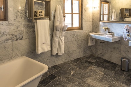 Bathroom at Chalet Ambre