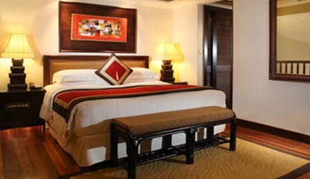 club duplex suite