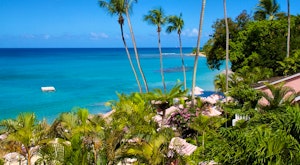 Enjoy summer savings and colonial charm at this much-loved beachfront property in Barbados<place>Cobblers Cove</place><fomo>125</fomo>