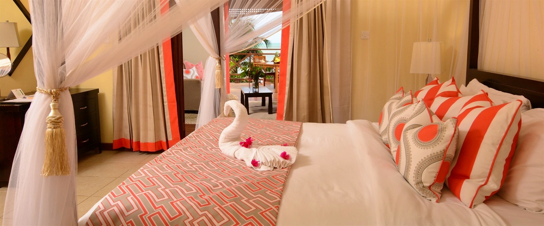 Waters Edge Cottage with Pool at Calabash Cove, St Lucia