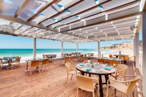 Maré at Pine Cliffs