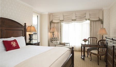deluxe rooms