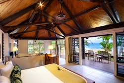 Deluxe Beachfront Bure