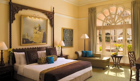 deluxe room garden view at taj hari mahal